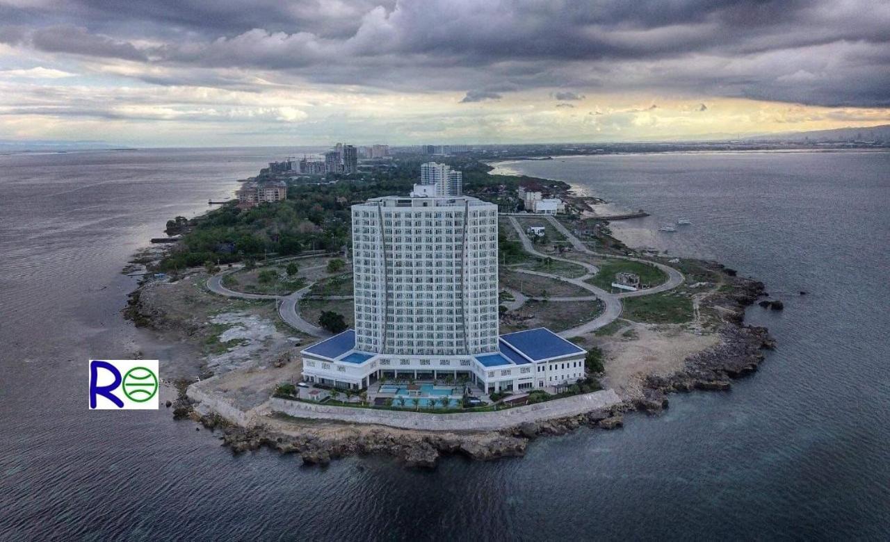 マクタン Oceanfront At Arterra, Fast Wifi, Nflix, Kitchen -Cヴィラ エクステリア 写真